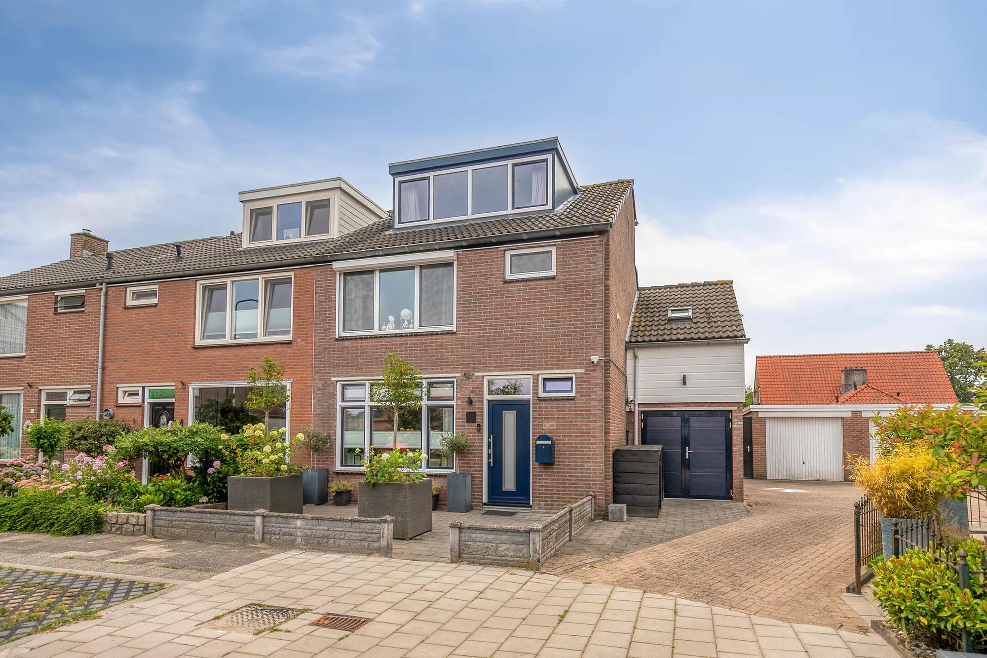 Johannes Vermeerstraat 12 Johannes Vermeerstraat 12